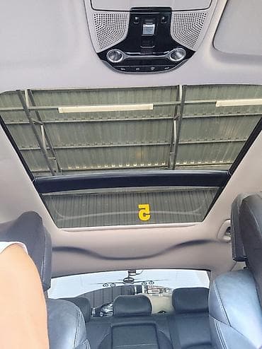 geely e5: Седан бизнес-класса, белый цвет, 4 двери. Просторный салон с мягкой — 6