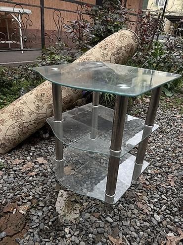 Стеклянный столик с 3 полками - Материал: закалённое прозрачное