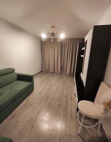 ищу квартиру азия мол 1 ком с поселения: 1 комната, 32 м², 104 серия, 3 этаж, Косметический ремонт — 2