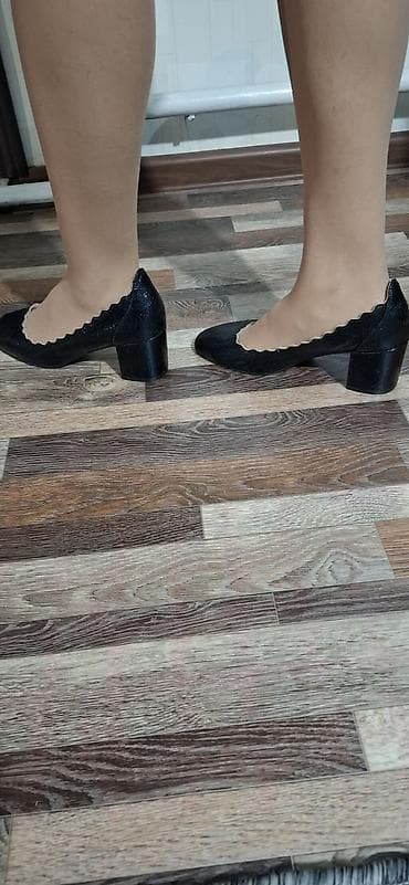 сумки женские школьные: Туфли женские, классические лодочки на устойчивом каблуке. - Цвет — 4