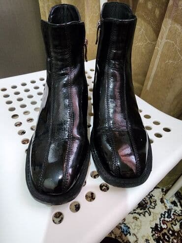 Прокат одежды: Демми,состояние отличное, Турция, натуральная лаковая кожа — 1