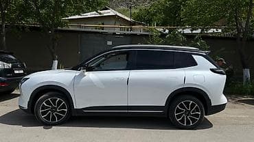 Weltmeister: Weltmeister W6, 2022 г., В наличии — 2