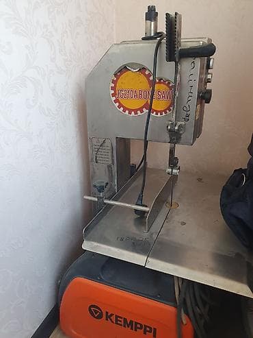 Профессиональная ленточная пила для мяса и костей JG210A (Bone Saw) — 2