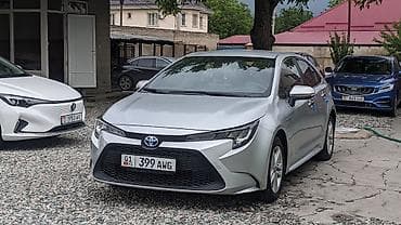 обмен на чанган: Toyota Levin: 2019 г., 1.8 л, Вариатор, Гибрид, Седан — 3