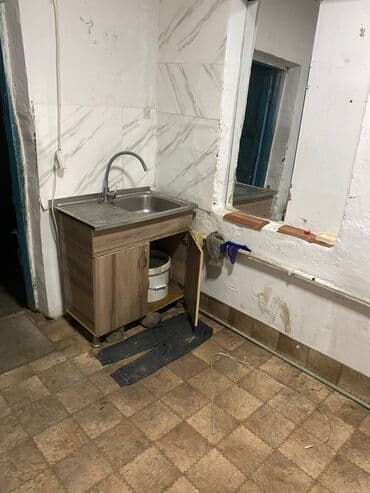 снять квартиру в бишкек: Сдаю дом без хозяйна! район Восток-5. сдаётся до марта. вода,свет — 7