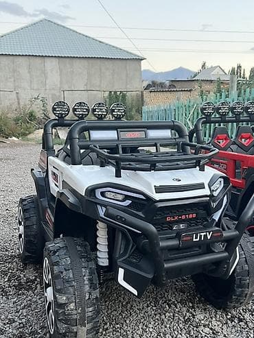 Детский мир: Детский электромобиль UTV DLX-8188 - Тип: полноприводный детский — 3