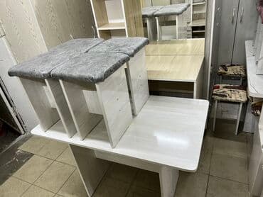 Столы: Стол тобуретка стол стуля размер 110на64 тобуретка4шт высота стола75 — 26