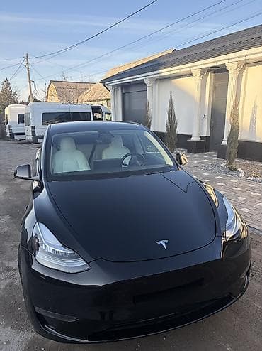 авто тесла: Tesla Model Y: 2021 г., Электромобиль, Кроссовер — 2