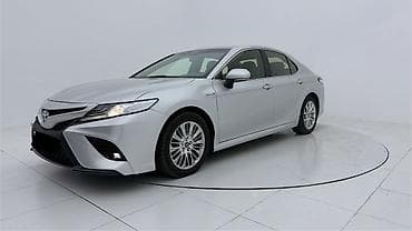 ключи б у: Toyota Camry: 2018 г., 2.5 л, Вариатор, Гибрид, Седан — 2