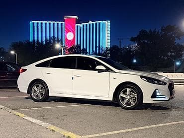 соната на разбор: Hyundai Sonata: 2021 г., 2 л, Автомат, Газ, Седан — 1