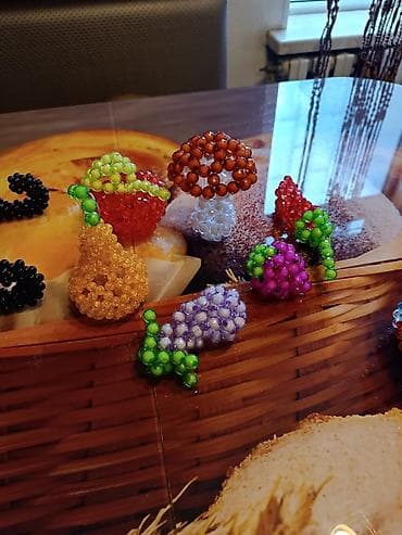 Азык-түлүктөр: Торелочки под фрукты или конфеты,ежик,сани санты с оленем — 8