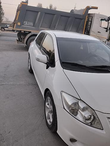 corolla e120: Toyota Auris: 2010 г., 1.4 л, Механика, Дизель, Хэтчбэк — 7