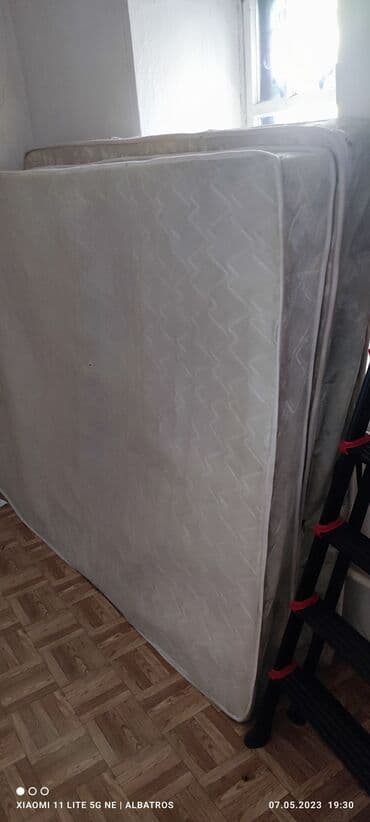 принимаю матрасы: Продаю б/у матрасы 00 — 2