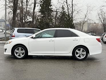 vw golf 2: Toyota Camry: 2014 г., 2.5 л, Автомат, Бензин, Седан — 6