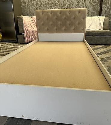 Полуторка с мягким изголовьем ЛДСП Идеально для компактных помещений и