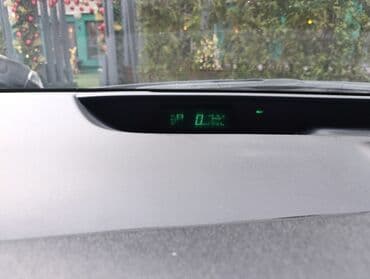 tayota runx: Toyota Prius: 2006 г., 1.5 л, Автомат, Гибрид, Хетчбек — 8