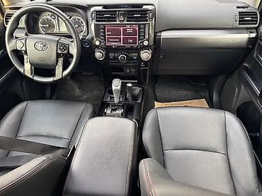 range rower: Toyota 4Runner: 2021 г., 4 л, Автомат, Бензин, Внедорожник — 2
