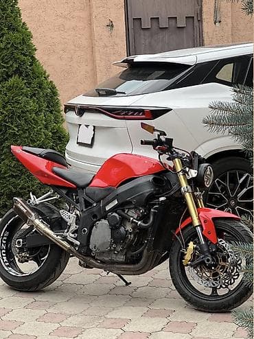 Спортбайк Suzuki, 600 куб. см, Бензин, Взрослый