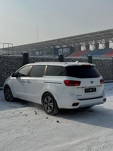 sprinter classic: Kia Carnival: 2019 г., 2.2 л, Автомат, Дизель, Минивэн — 7