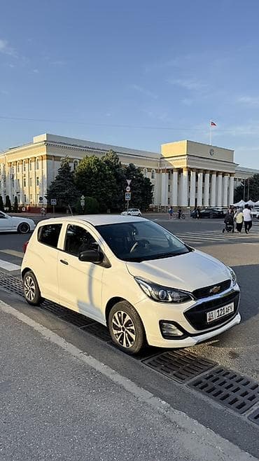 Chevrolet Spark: 2020 г., 1 л, Автомат, Бензин, Хэтчбэк