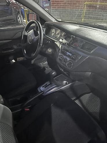 Транспорт: Mitsubishi Lancer: 2005 г., 1.6 л, Автомат, Бензин, Седан — 6