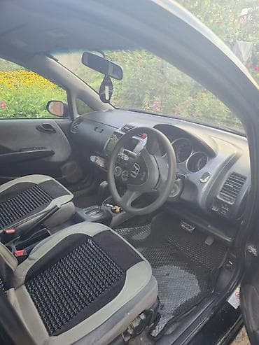 mersedes e klass: Honda Fit: 2002 г., Автомат, Хэтчбэк — 3