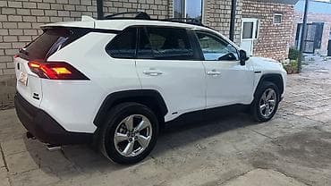 70 camry: Toyota RAV4: 2022 г., 2.5 л, Автомат, Гибрид, Кроссовер — 5