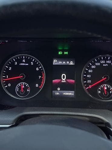 Транспорт: Kia K5: 2020 г., 2 л, Автомат, Газ — 10