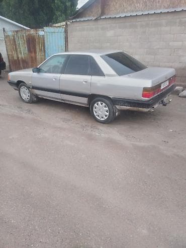 Audi: Audi 100: 1989 г., 1.8 л, Механика, Бензин, Седан — 5