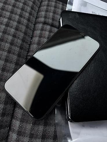 samsung galaxy a71: IPhone 11, Черный — 1