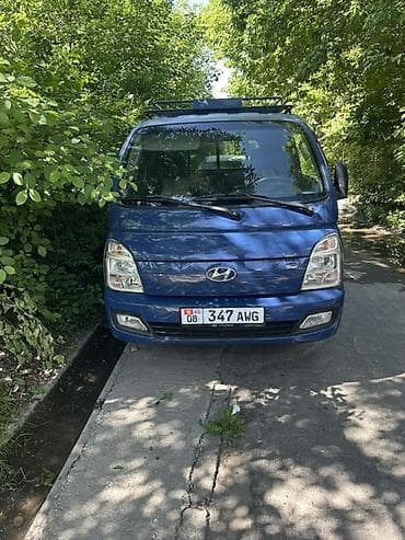 Жеңил жүк ташуучу унаа, Hyundai, Стандарт, 1,5 т, Колдонулган — 1