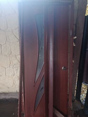 шкаф для документов со стеклом: Менчик үй эщик, Жыгач, Оң кол, түсү - Күрөң — 2