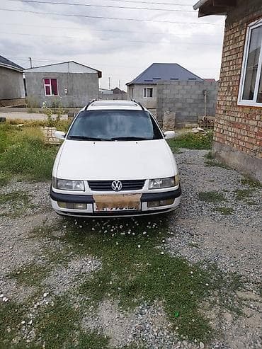 Унаа: Volkswagen Passat: 1996 г., 2 л, Кол менен иштөөчү, Бензин, Универсал — 3