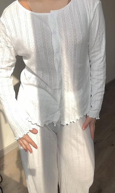 надом брюки: Женский домашний комплект (пижама) из мягкого трикотажа - Состав — 4