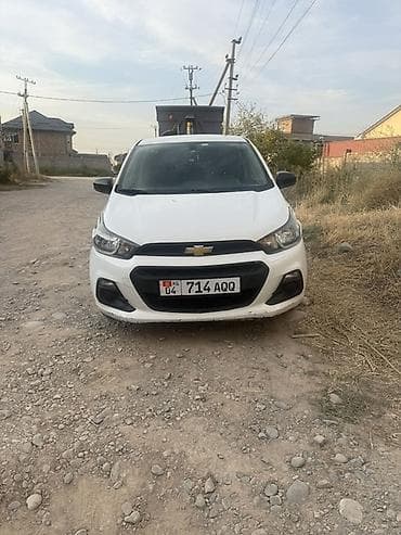 гели эмгранд: Chevrolet Spark: 2017 г., 1 л, Вариатор, Бензин, Хэтчбэк — 2