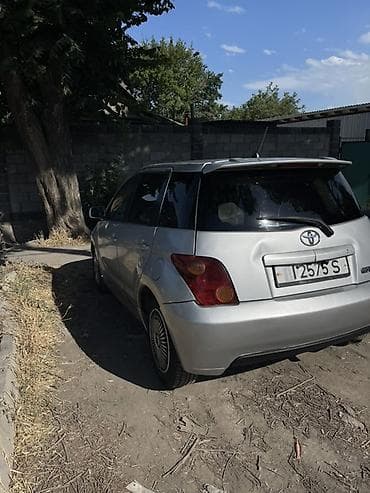 япония машина: Toyota Ist: 2002 г., 1.5 л, Автомат, Бензин, Хэтчбэк — 4