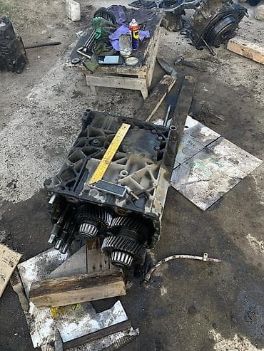 грузовой авто: Коробка отбора мощности (КОМ) с передним редуктором и шестернями — 7