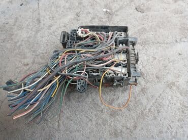 инверторы для солнечных батарей 800: Мазда Кронос Монтажный блок предохранителей Cronos, предохранители — 2