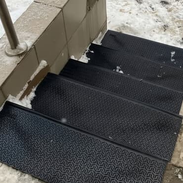 противоскользящий коврик в ванну: Придверный коврик Наружный, цвет - Черный — 2