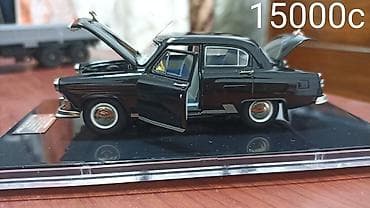 модели машин: Коллекционные масштабные модели автомобилей (примерно 1:43) - — 10