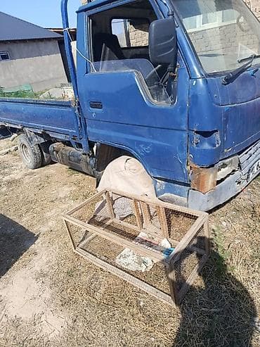 Жеңил жүк ташуучу унаа, Toyota, Стандарт, 3 т, Колдонулган — 1