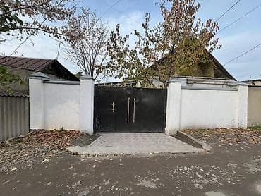 продажа дома старый толчок: Продается Пол дома возле нового Ошского рынка! Площадь: дома 97м2 — 4