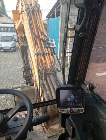 органайзеры для авто: Экскаватор, Hyundai, 2013 г., Колесный — 6