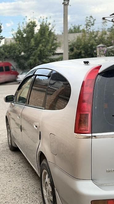 Продажа авто: Honda Stream: 2002 г., 1.7 л, Автомат, Бензин, Минивэн — 3