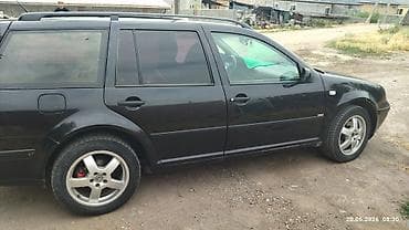 Volkswagen Bora: 2000 г., 2 л, Автомат, Бензин, Универсал — 3