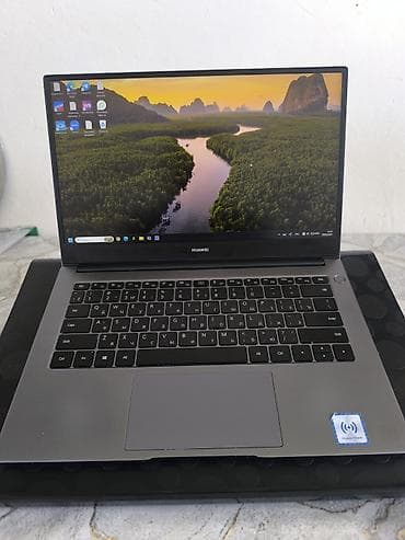 Ноутбук Huawei (серия MateBook) 14" Основные характеристики: - Экран