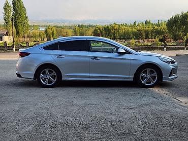 hyundai solaris i: Hyundai Sonata: 2019 г., 2 л, Автомат, Газ, Седан — 5