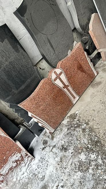 Ритуальные услуги: Изготовление памятников, Изготовление оградок, Изготовление крестов | Гранит, Металл, Мрамор | Установка, Оформление — 1