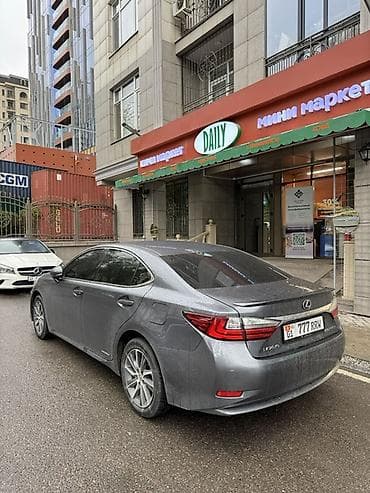 шторка бмв: Lexus ES: 2017 г., Гибрид, Седан — 4