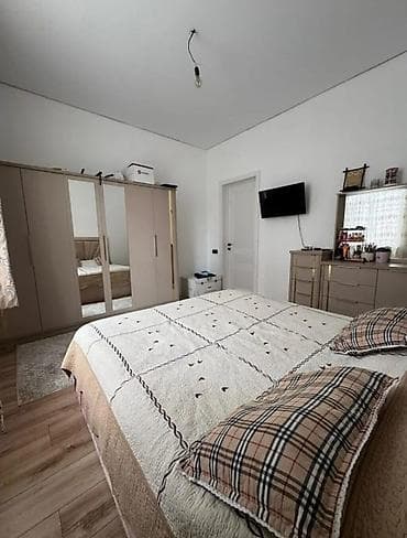 🏙️ Продаётся: дом, 6+ ком — 300 м² 📍 Локация: с. Новопокровка 🏢 Дом